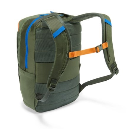 Cotopaxi Allpa 18 L Daypack 1