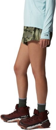 Mountain Hardwear Shade Lite 5" Shorts - Women's 5