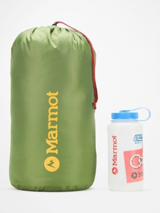 Marmot Teton Sleeping Bag - Women's Water bottle not included