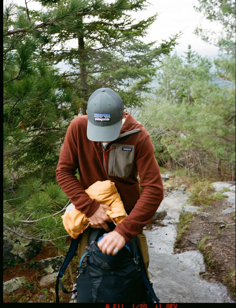 Location Image for R1 Air Full-Zip Hoody - Men's