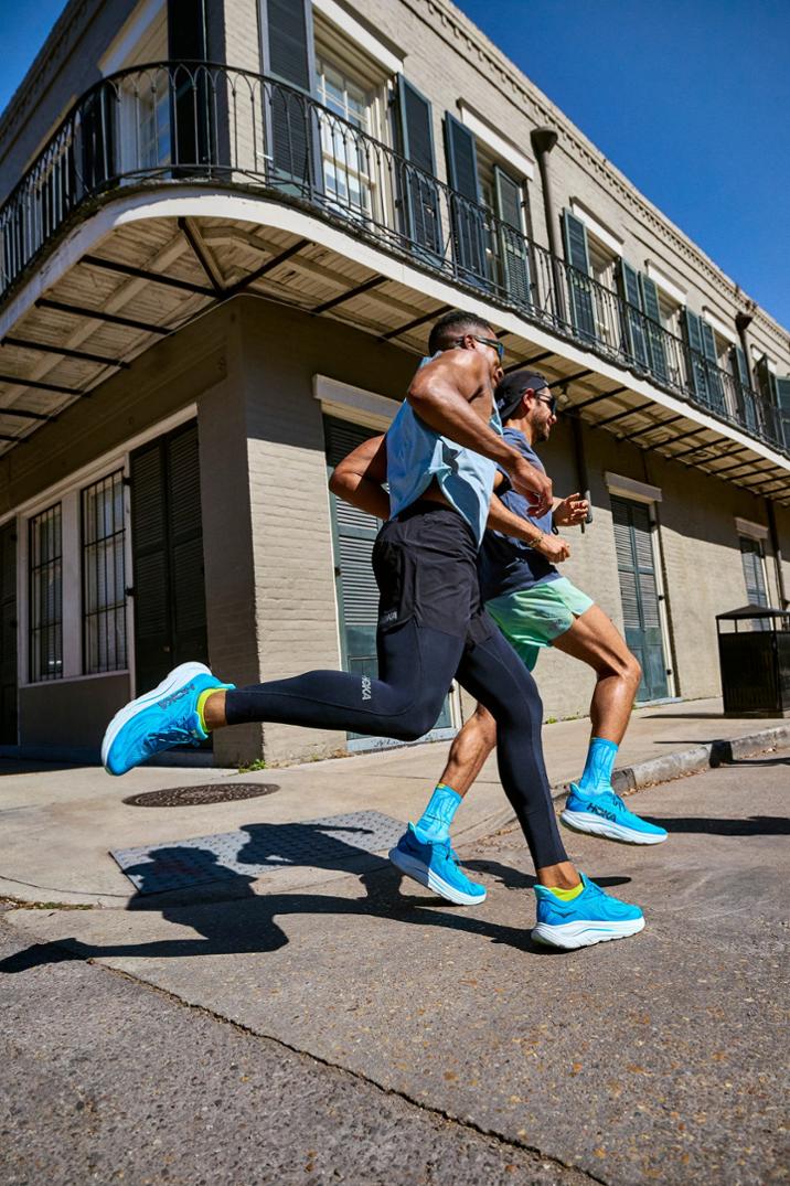 Location Image for Clifton 10 Road-Running Shoes - Men's