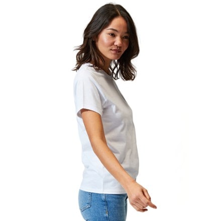 Threads 4 Thought Invincible Crew-Neck T-Shirt - Women's 2