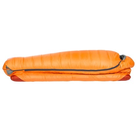 Big Agnes Torchlight EXP 20 Sleeping Bag Side panel closed (sleeping pad not included)