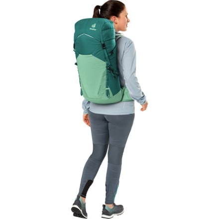 Deuter Speed Lite 28 SL Pack - Women's 1