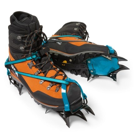 BLUE ICE Griffin 10 Universal Crampons 1