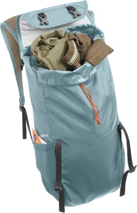 CamelBak Arete 18 Hydration Pack 6