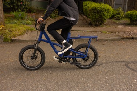 Co-op Cycles Generation e1.1 moped style ebike