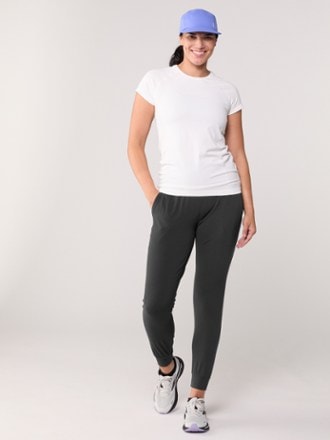 Nike Zenvy Dri-FIT High-Waisted Joggers - Women's 3