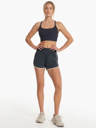 Vuori Cardiff Shorts - Women's 2