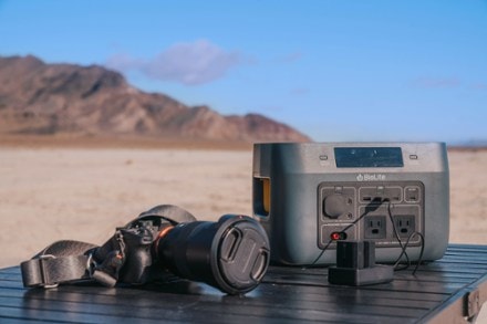 Location Image for BaseCharge 600 Portable Power Station