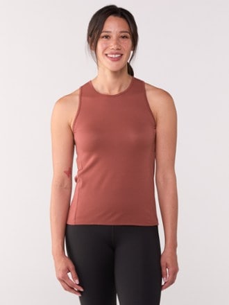 Oiselle Flyout Trail Tank Top - Women's 1