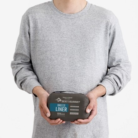 Sea to Summit Breeze Sleeping Bag Liner with Insect Shield - Rectangular 2