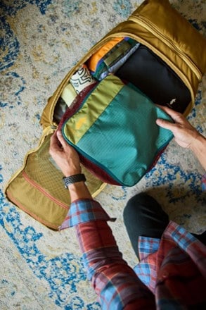 Cotopaxi Cubos 10 L Del Dia Travel Cube 3
