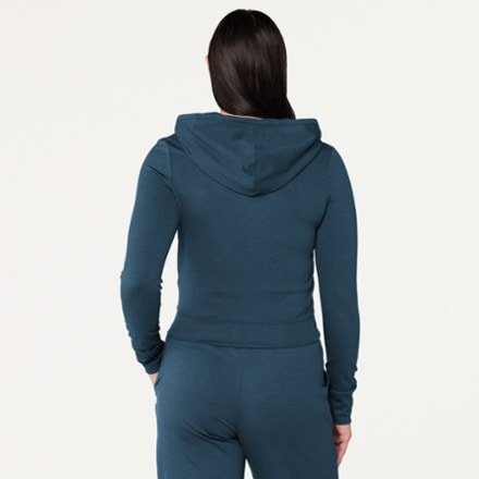 Vuori Halo Mini Full-Zip Hoodie - Women's 2