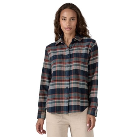 Patagonia Fjord Flannel Shirt - Women's 1