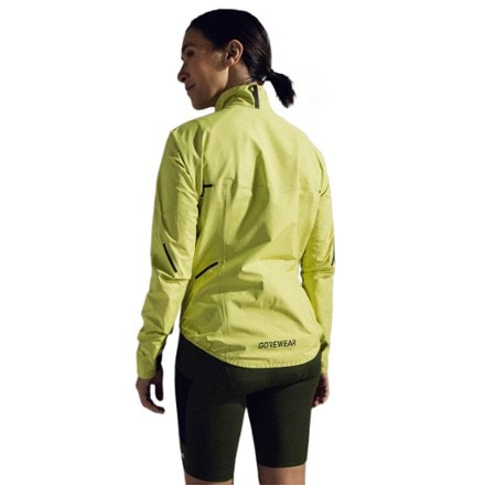 GOREWEAR Spinshift GORE-TEX Cycling Jacket - Women's 2