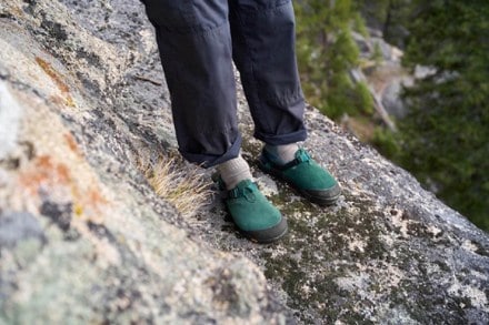 Location Image of color Cascade Green