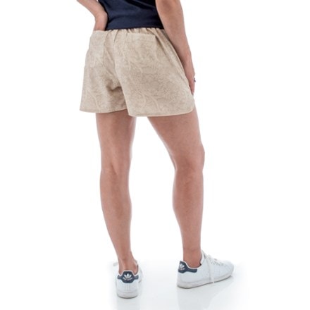 Aventura Menlo Shorts - Women's 2