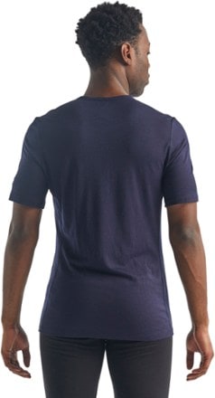 Icebreaker 200 Oasis Crewe Base Layer Top - Men's 2