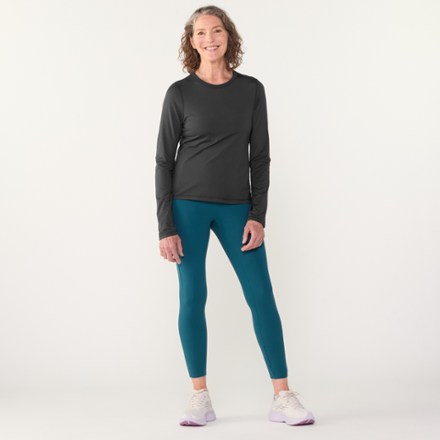 Vuori Long-Sleeve Lux Crew T-Shirt - Women's 3