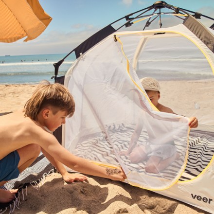 Veer Basecamp XL Play Yard 5