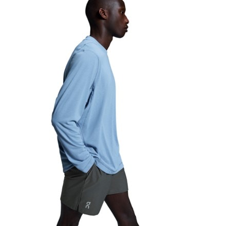 On Core 7" Shorts - Men's 4