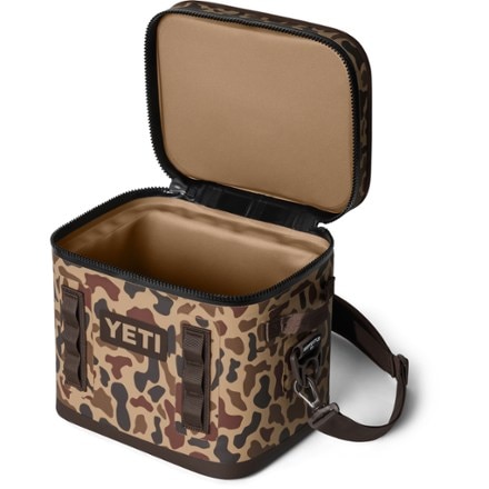 YETI Hopper Flip 12 Soft Cooler 5