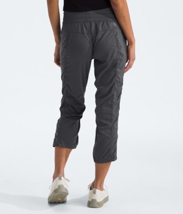 The North Face Aphrodite 2.0 Capri Pants - Women's 2