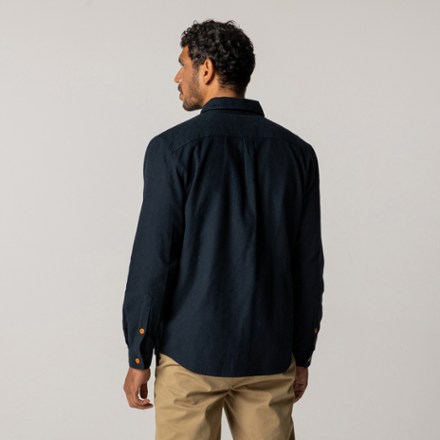 Finisterre Gylly Shirt - Men's 2