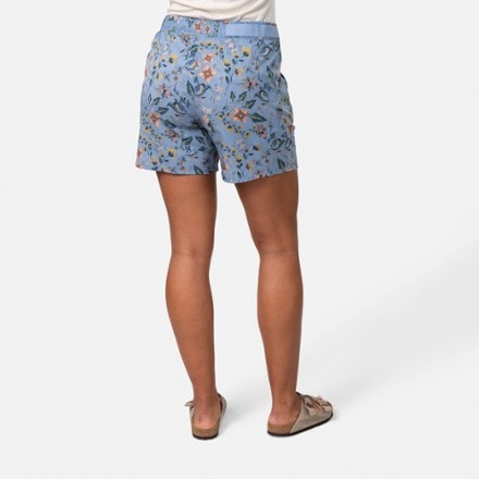 Kari Traa Ane Shorts - Women's 2