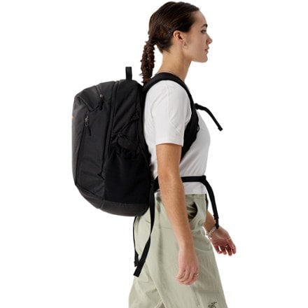 Arc'teryx Mantis 26 Pack 5