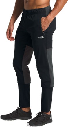 the north face joggers mens