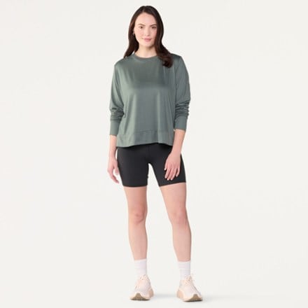Vuori AllTheForm 6" Shorts - Women's 3