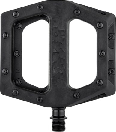 DMR V11 Pedals 2