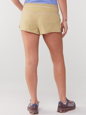 The North Face Summer Light 4" Shorts - Women's 2