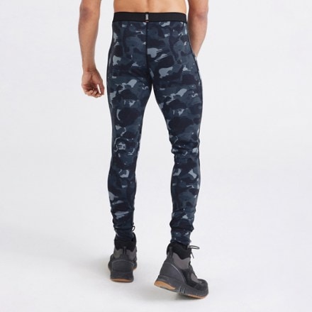 Saxx Roast Master Midweight Base Layer Bottoms - Men's 2