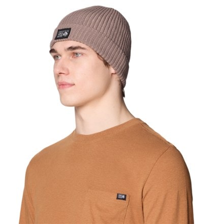 Mountain Hardwear Cabin to Curb Beanie 5