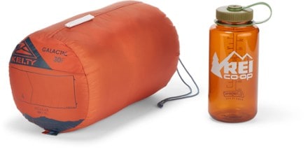 Kelty Galactic 30 Sleeping Bag Stuff sack (32oz bottle not included)