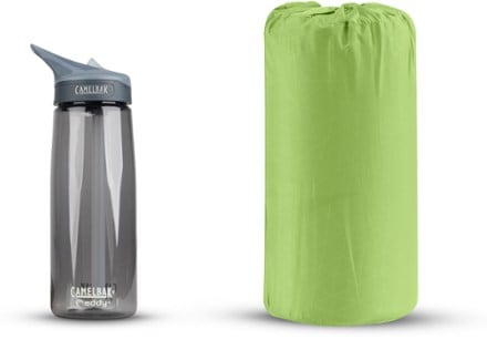 Sea to Summit Comfort Light SI Sleeping Pad GREEN (Water bottle not included)