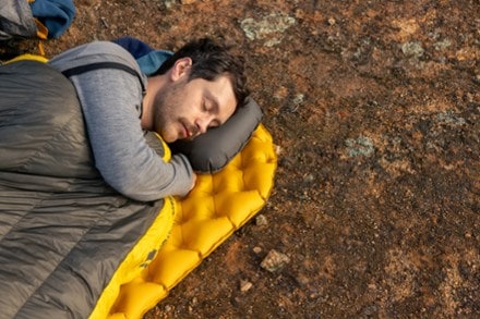 Sea to Summit Ultralight XR Insulated Sleeping Pad 9