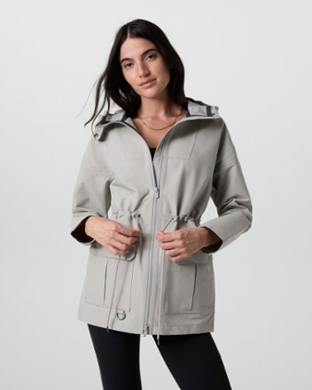 Vuori Pfeiffer Rain Jacket - Women's 1