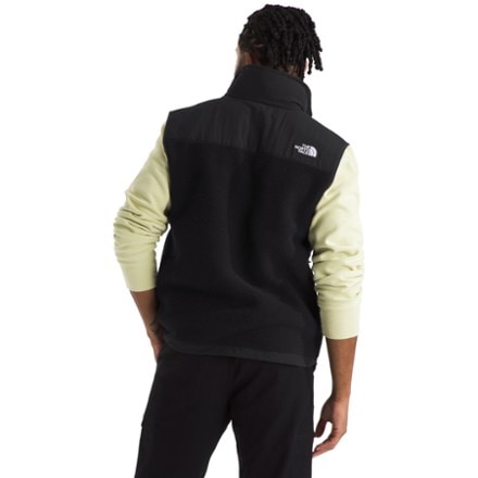 The North Face Retro Denali Vest - Men's 2