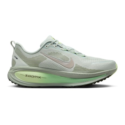 Nike Men's Vomero 18...