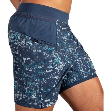 Brooks 7" Sherpa 2-in-1 Shorts - Men's 3