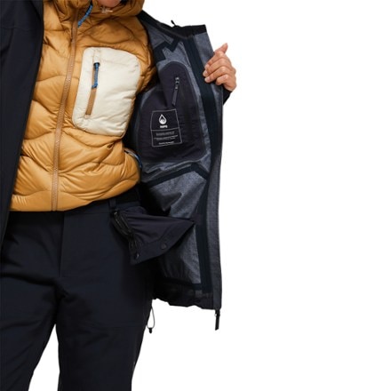 Peak Performance Vertec 3L Jacket - Women's 8