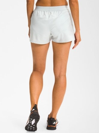 The North Face Wander Shorts - Women's 2