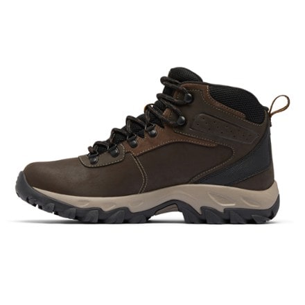 Columbia Newton Ridge Plus II Waterproof Hiking Boots - Men's 1