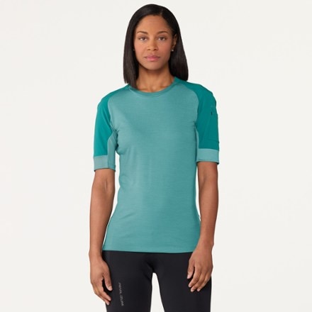 Endura GV500 Cycling Jersey - Women's 2