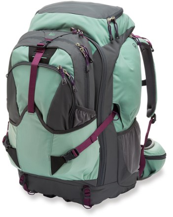 travel pack with detachable daypack