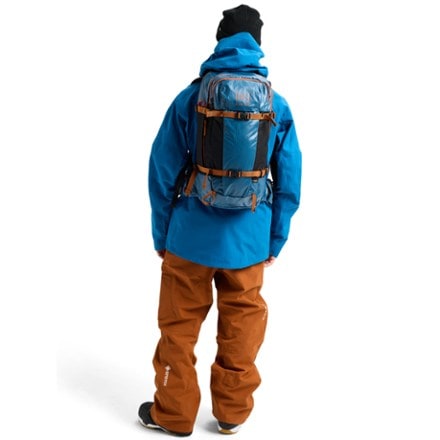 Burton AK Dispatch 25L Snow Pack 1